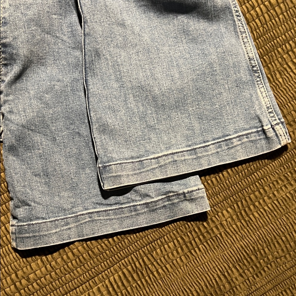 Hollister Light Blue Flare Jeans - Picture 5 of 5